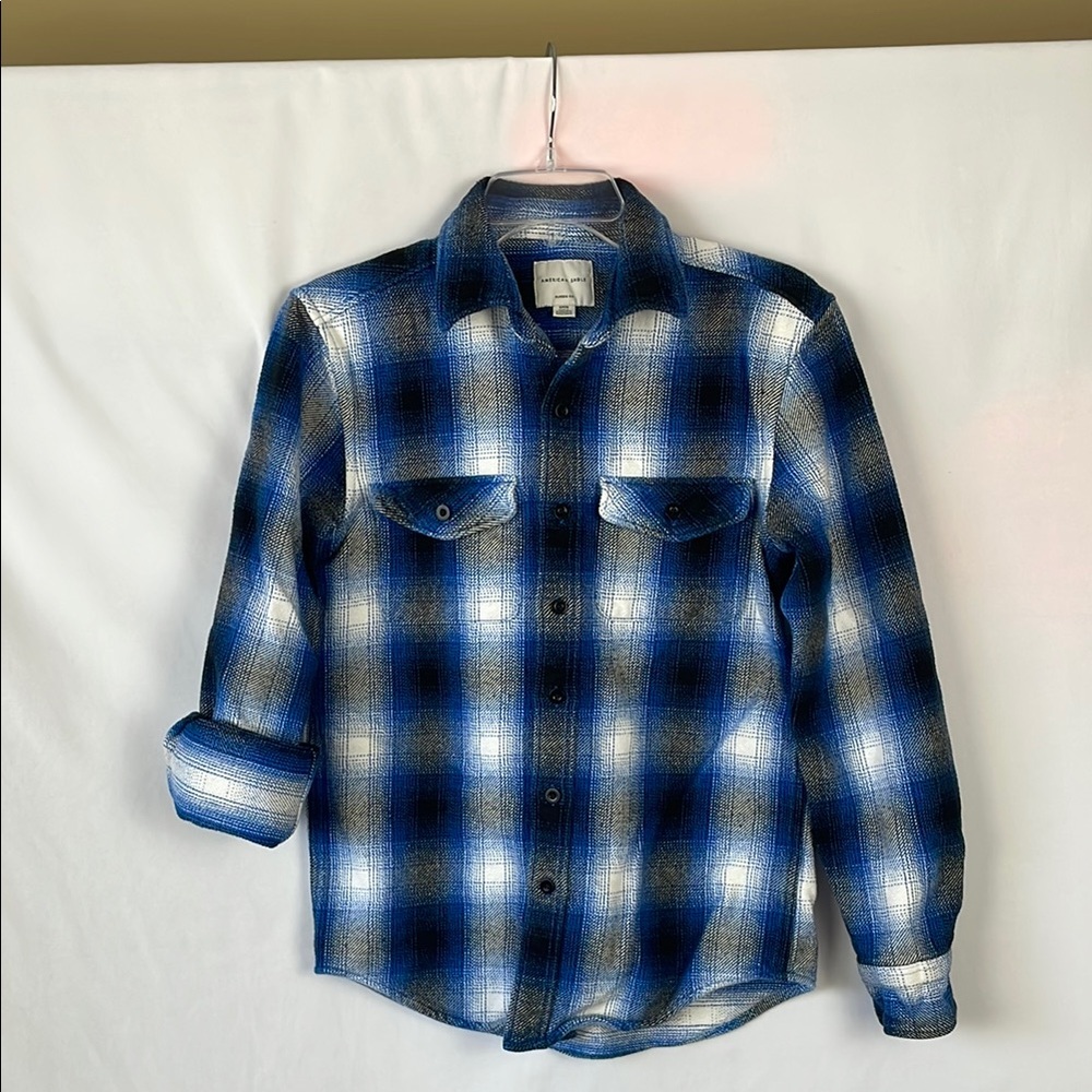 American Eagle Casual Fit Blue, White, and Black Button Up Flannel Shirt - Small